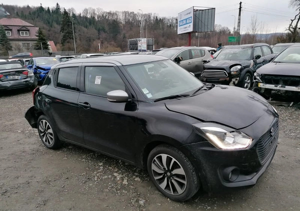 Suzuki Swift cena 25000 przebieg: 36000, rok produkcji 2017 z Łabiszyn małe 137